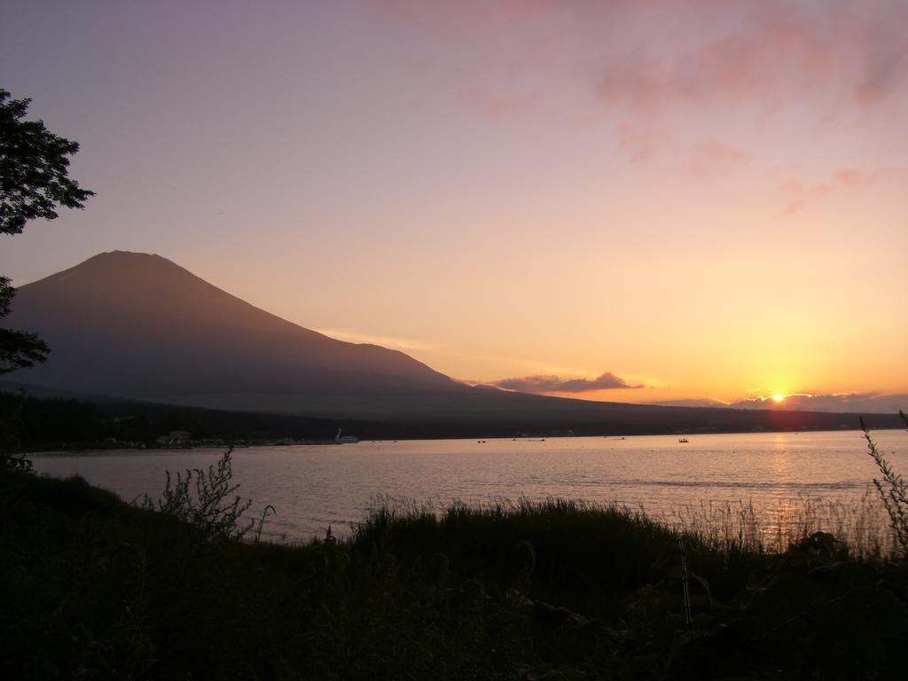 Sundance Resort Yamanakako Bagian luar foto